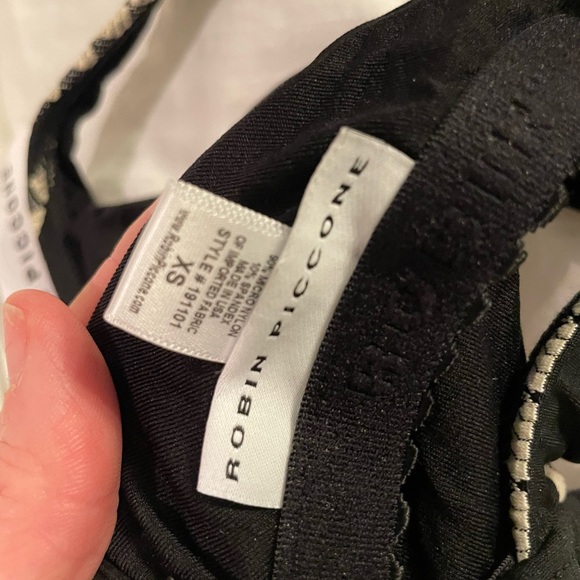 Size xsmall Robin Picone bikini - Picture 6 of 6